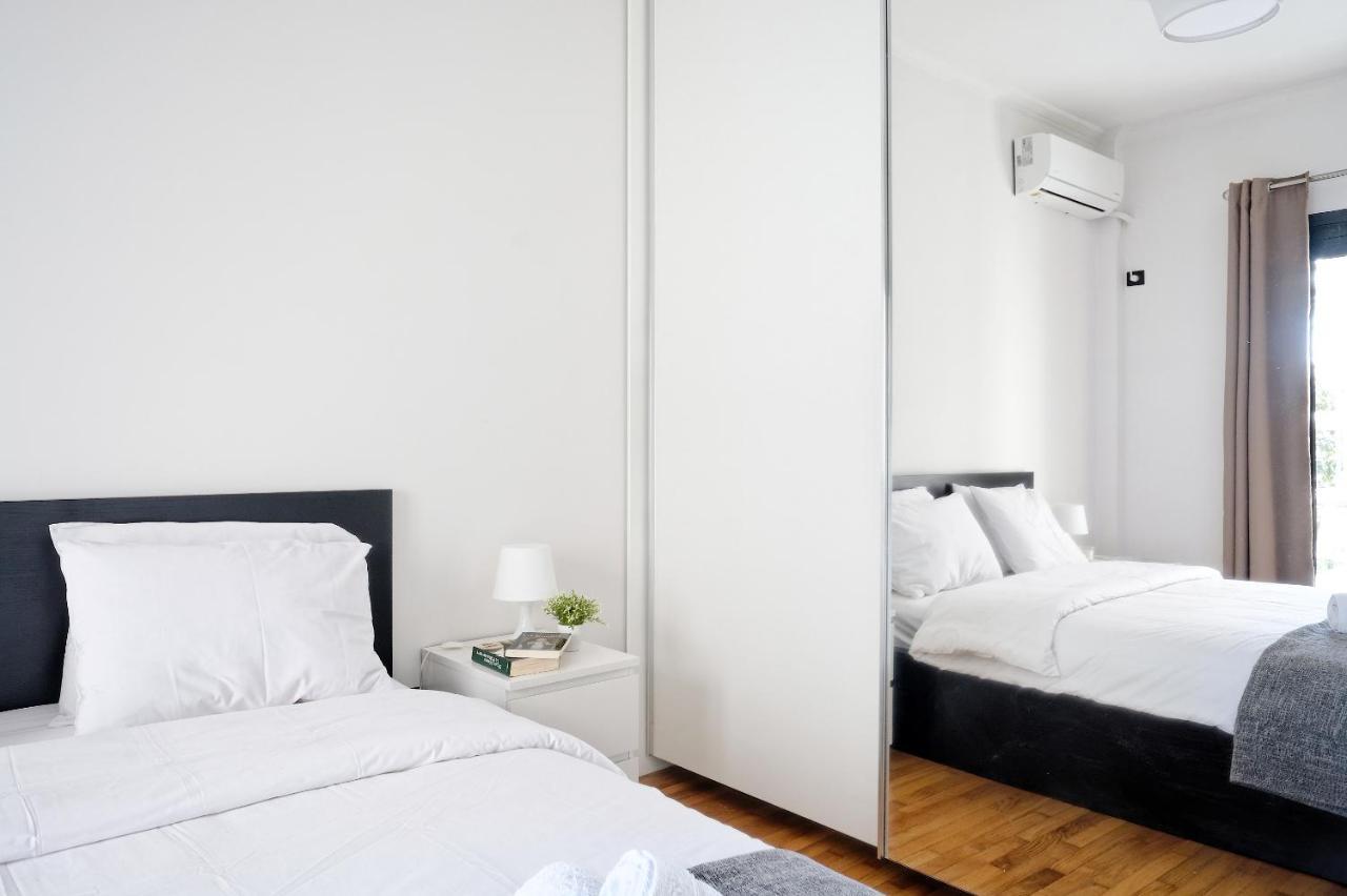 Glyfada Breeze Apartments Athén Kültér fotó